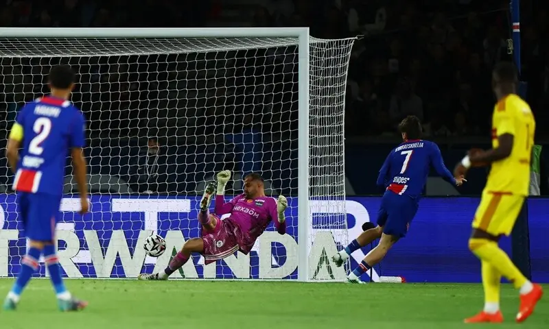 PSG Triumphs Over Le Mans as Monaco Holds Draw PSG Triumphs Over Le Mans as Monaco Holds Draw