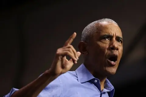 Obama criticizes Trump in pre-midterm campaign Obama criticizes Trump in pre-midterm campaign