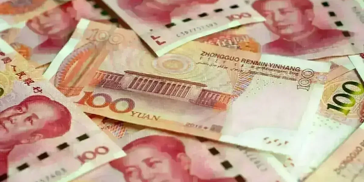 Yuan strengthens to 4-year high amid robust GDP growth Yuan strengthens to 4-year high amid robust GDP growth