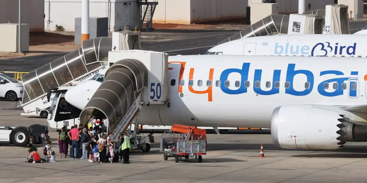 Australian authorities investigate co-pilot’s links to Australia Australian authorities investigate co-pilot’s links to Australia