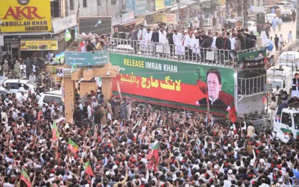 KP Chief Minister Afridi Stands Firm on Counterterrorism Policy Amid PTI Long March KP Chief Minister Afridi Stands Firm on Counterterrorism Policy Amid PTI Long March