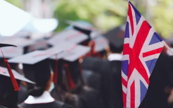 UK Universities Suspend Recruitment from Pakistan Amid Visa Concerns UK Universities Suspend Recruitment from Pakistan Amid Visa Concerns