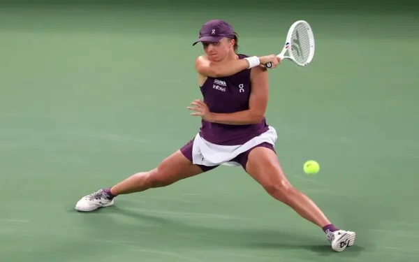 Swiatek and Chwalinska Secure Semifinal Berths at Wuhan Open Swiatek and Chwalinska Secure Semifinal Berths at Wuhan Open