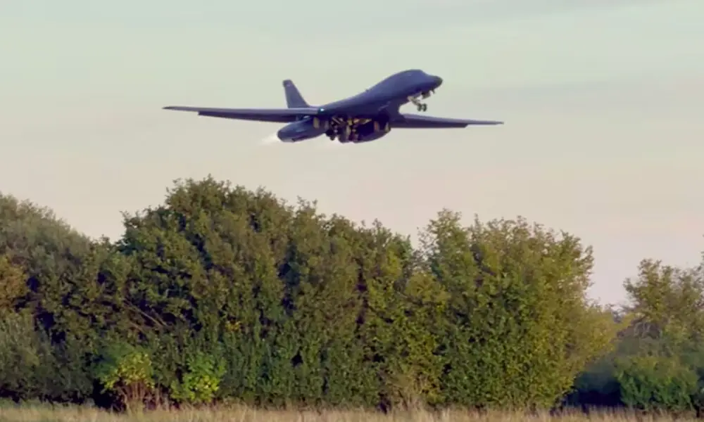 US removes B-1 bombers from UK base amid suspected Iranian plot