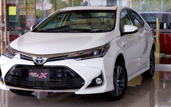 Toyota Discontinues Current Corolla Model in Pakistan