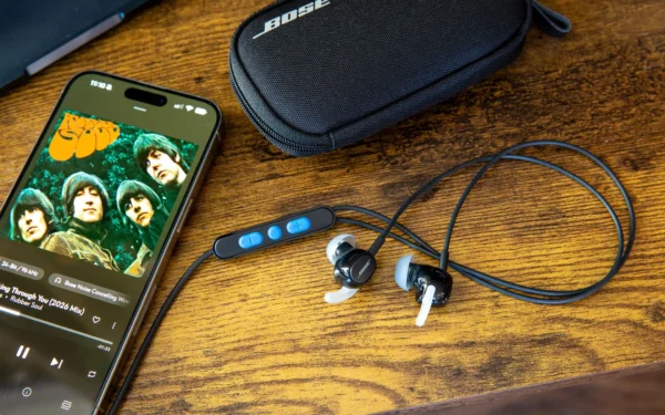 Bose Revives Wired Earbuds with Modern Appeal Bose Revives Wired Earbuds with Modern Appeal