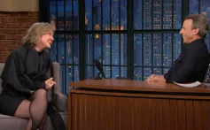 Kelly Clarkson Feuds with Brooklyn Store Over ‘Pretty Woman’ Treatment Kelly Clarkson Feuds with Brooklyn Store Over ‘Pretty Woman’ Treatment