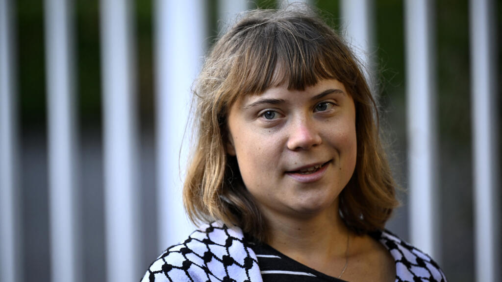 Greta Thunberg Joins French School Protests Greta Thunberg Joins French School Protests