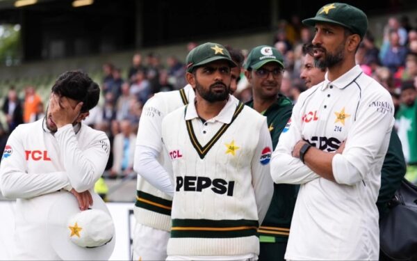 Pakistan’s Masood Injured Ahead of Sri Lanka Tests