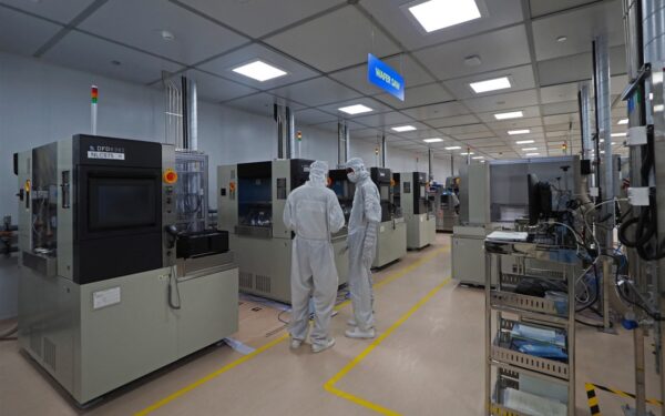 India’s Chip Packaging Plants Begin Exporting, Facing Scale and Skill Challenges India’s Chip Packaging Plants Begin Exporting, Facing Scale and Skill Challenges