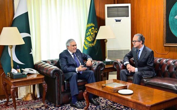 Foreign Secretary Meets Deputy Prime Minister at Ministry