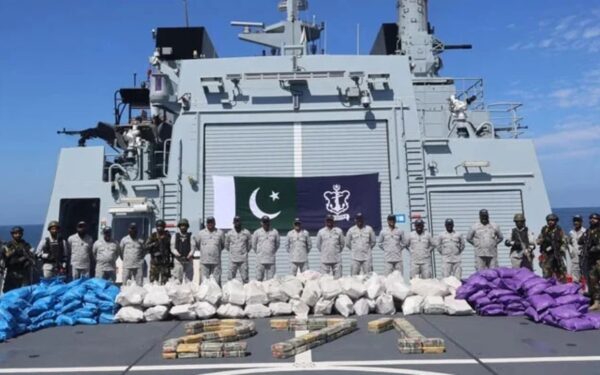 Pakistan Navy Seizes Million Worth of Drugs in Arabian Sea Pakistan Navy Seizes Million Worth of Drugs in Arabian Sea