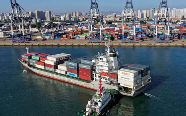 Chinese firm withdraws from Sri Lanka port logistics project Chinese firm withdraws from Sri Lanka port logistics project