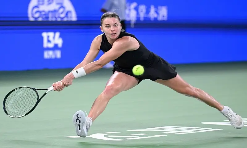 Chwalinska Defeats Swiatek, Sets Up Wuhan Final Against World No. 170 Kartal Chwalinska Defeats Swiatek, Sets Up Wuhan Final Against World No. 170 Kartal