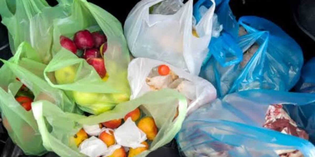 218 Kilograms of Polythene Bags Seized in Islamabad 218 Kilograms of Polythene Bags Seized in Islamabad