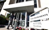 Texas Instruments sees strong recovery in analog chip business
