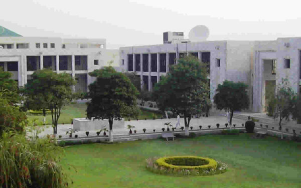 Peshawar University staff threaten strike over unpaid salaries Peshawar University staff threaten strike over unpaid salaries