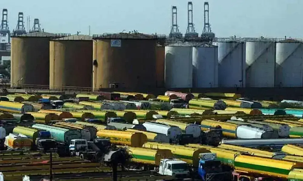 Parliamentary Panel Criticizes Minimal Petrol Price Cuts Parliamentary Panel Criticizes Minimal Petrol Price Cuts