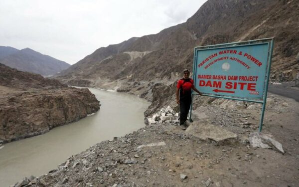 Wapda signs Rs133bn deal for Diamer-Bhasha Dam project