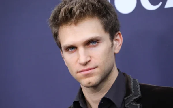 Actor Keegan Allen Robbed and Assaulted by Masked Attackers in LA Actor Keegan Allen Robbed and Assaulted by Masked Attackers in LA