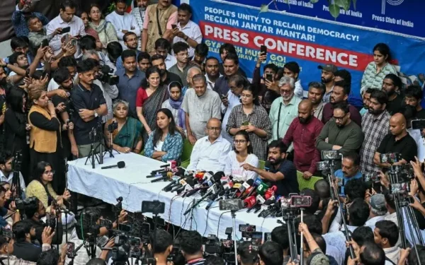Indian Law Details Process for Removing Top Election Official Indian Law Details Process for Removing Top Election Official