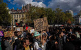 French student protests continue despite police action
