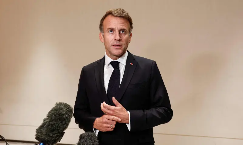 Macron criticizes Trump for exploiting French riots Macron criticizes Trump for exploiting French riots
