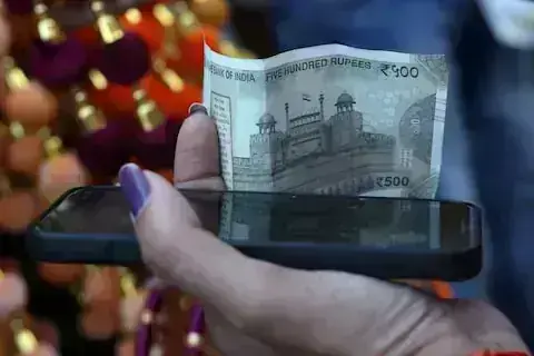 Indian rupee gains as dollar, oil prices ease Indian rupee gains as dollar, oil prices ease