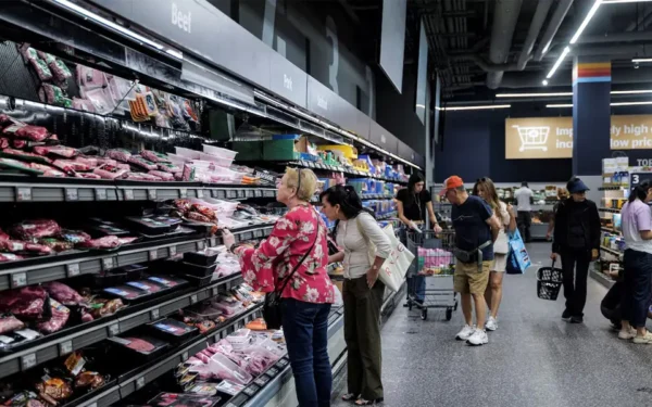 US inflation rises, Fed rate hike likely this month
