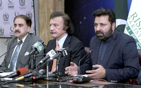 Chief Minister of Gilgit-Baltistan Addresses Press Conference Chief Minister of Gilgit-Baltistan Addresses Press Conference