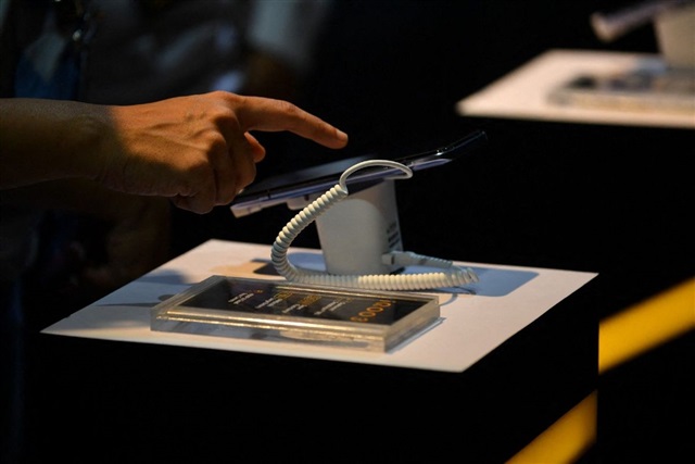 Chinese brands lead in high-refresh-rate OLED displays