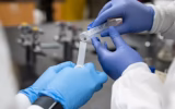 Russian lab worker dies amid plague fears