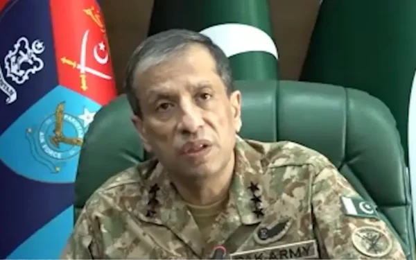 Pakistan pledges support to Saudi Arabia under Makkah pact Pakistan pledges support to Saudi Arabia under Makkah pact