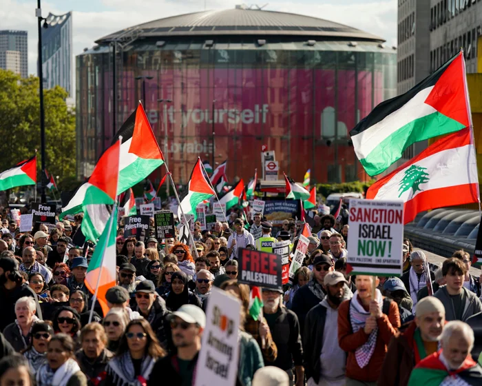 Thousands March in London to Support Palestinians Amidst Claims of ‘Genocide’